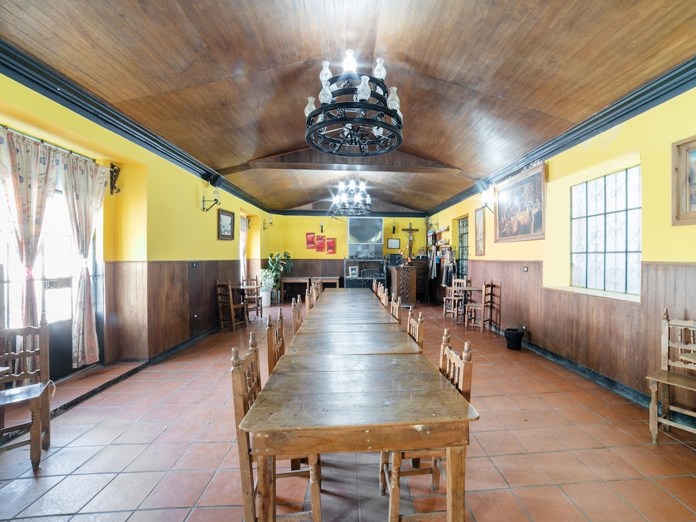 OYO Casa Vieja 31/49