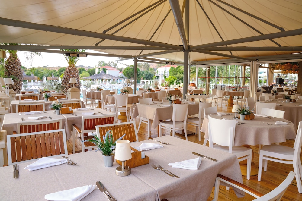 Mark Warner Phokaia Beach Resort 34/50