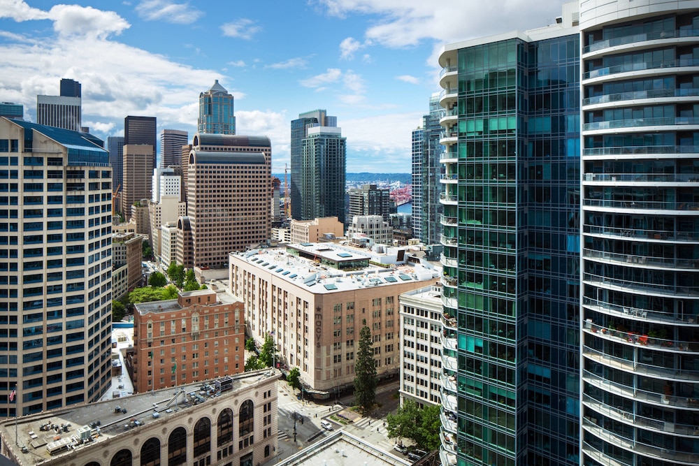 WESTIN - SEATTLE 54/74