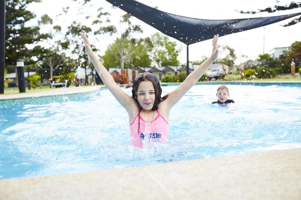 NRMA Victor Harbor Beachfront Holiday Park 63/71