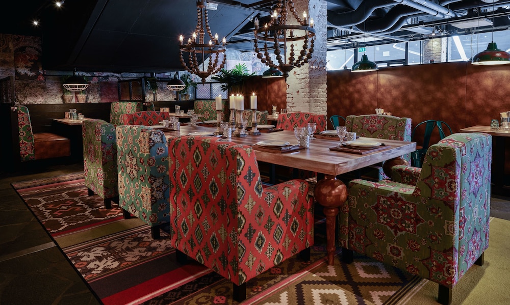 restaurant-cafeteria