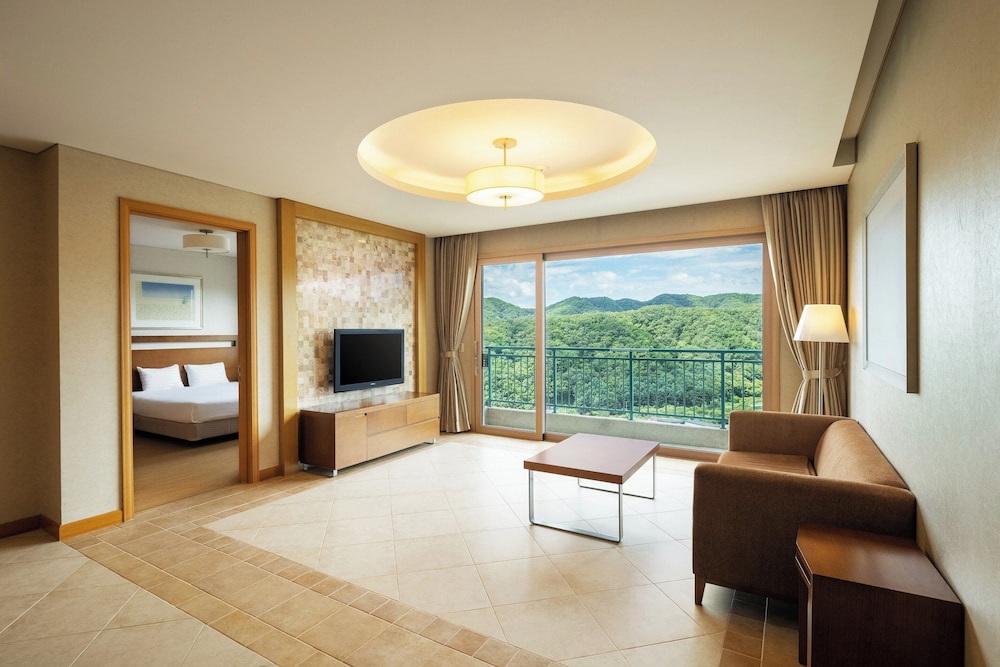 Oak Valley Resort 38/50