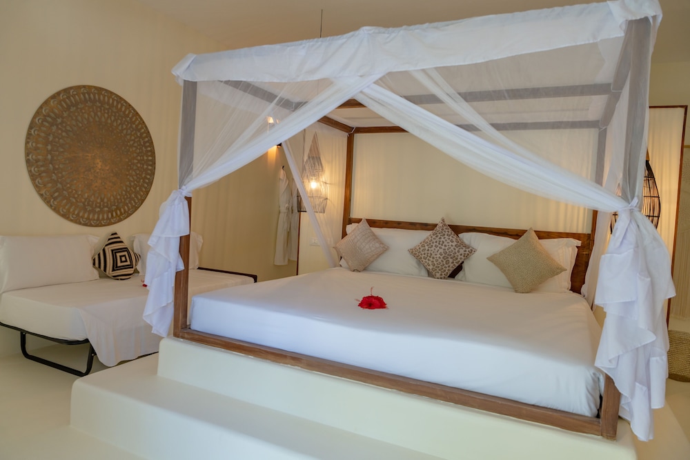 Alma Boutique Hotel 15/50