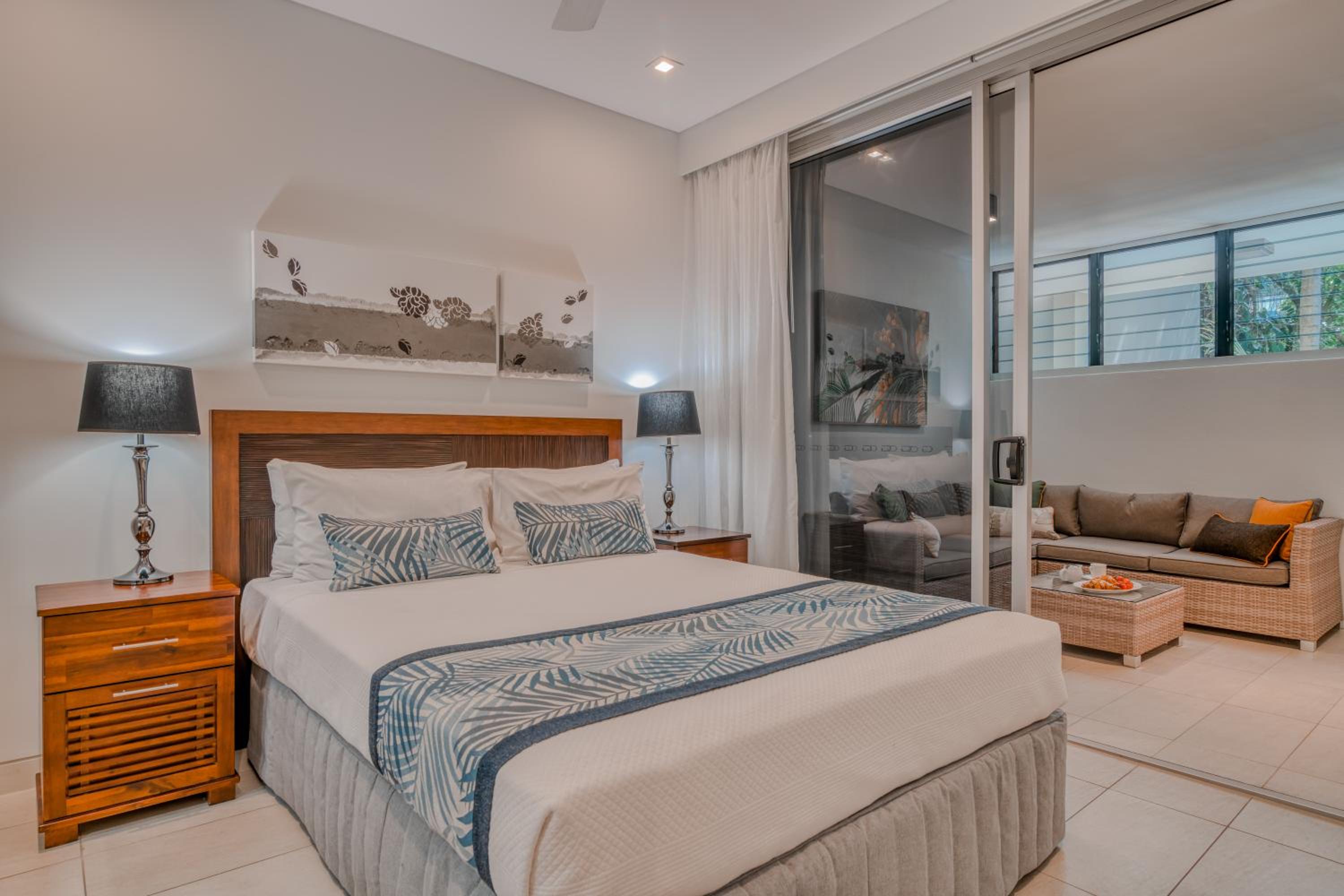 3 BEDROOMS, APARTMENT, BALCONY