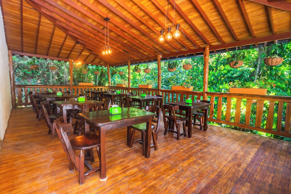 HOTEL TROPICAL SAN JERONIMO 22/27