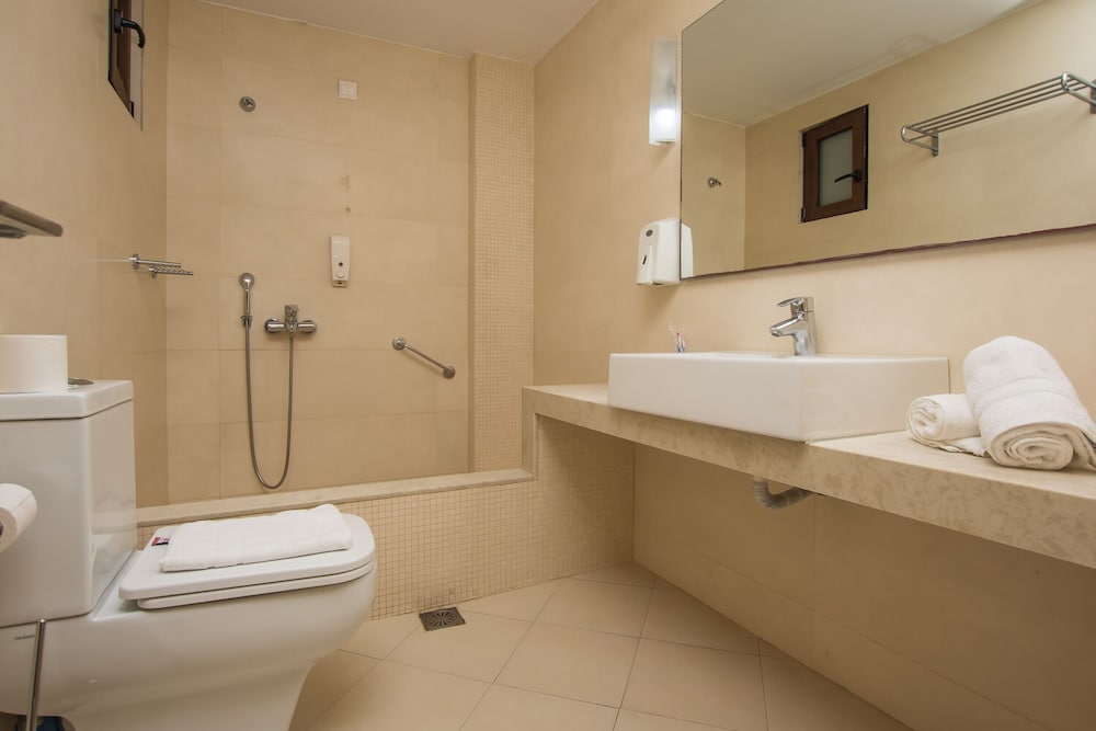 Dali Luxury Rooms 45/50