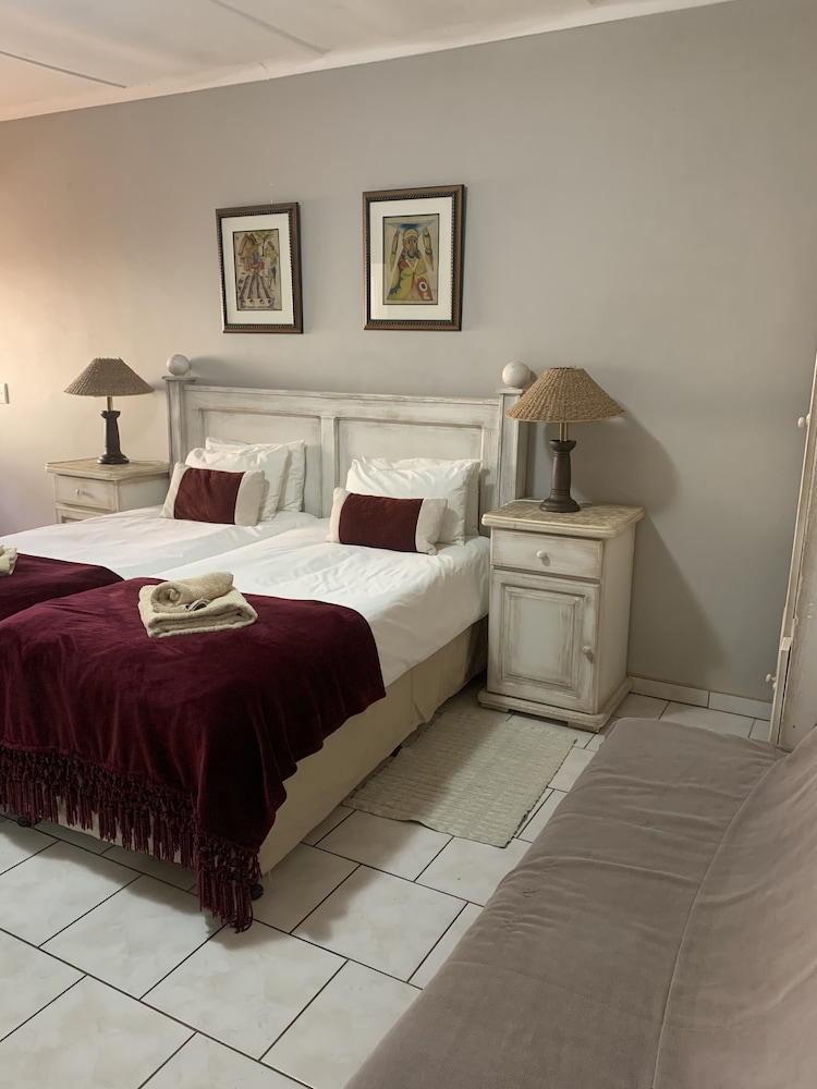 Hotel Pension Casa Africana 11/50