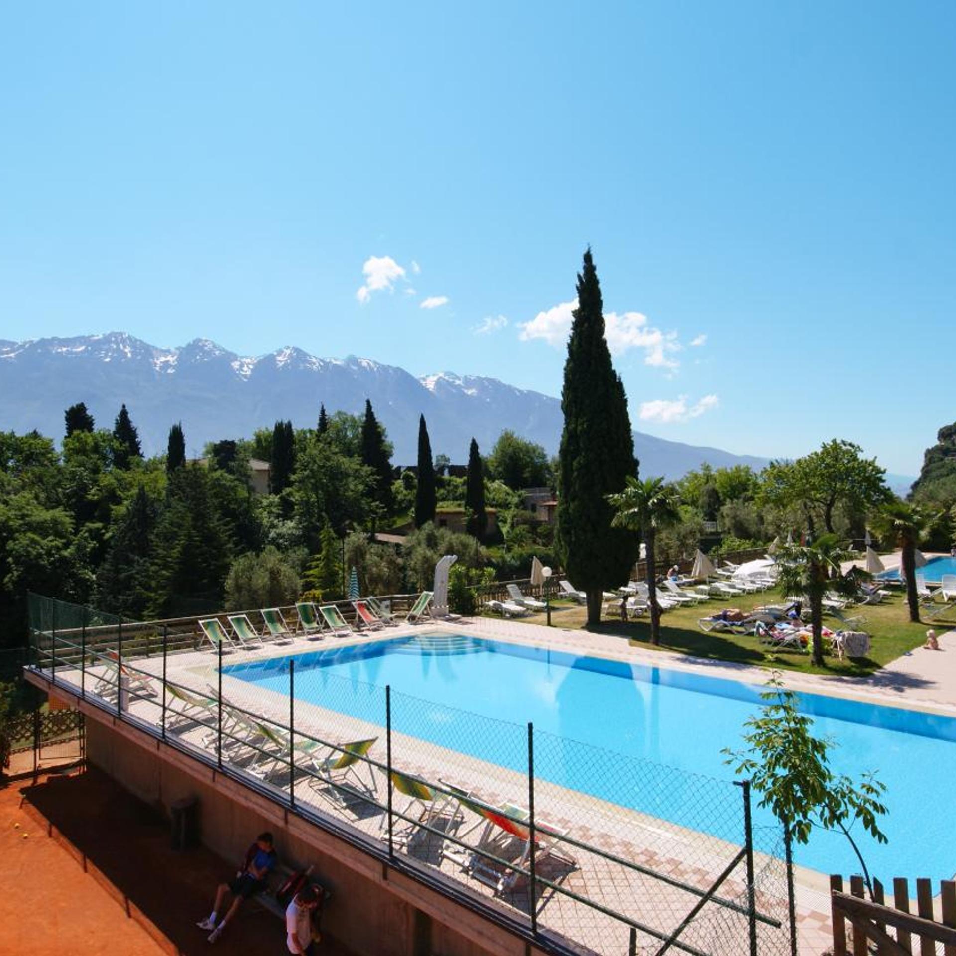 Hotel Village Bazzanega 30/50