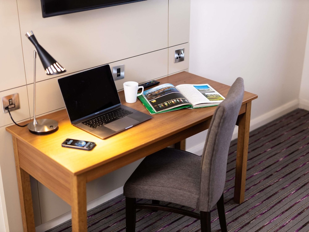 Ibis Coleraine Riverside 48/60