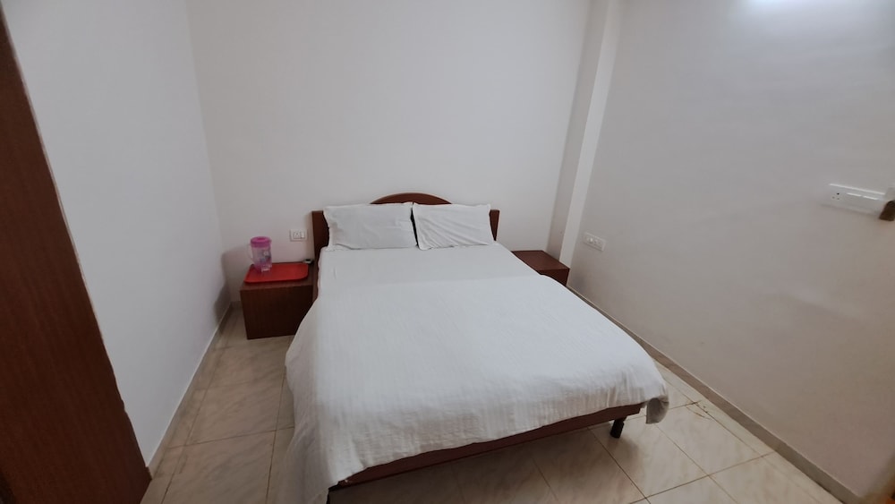 Hotel Dhruv Palace 22/47