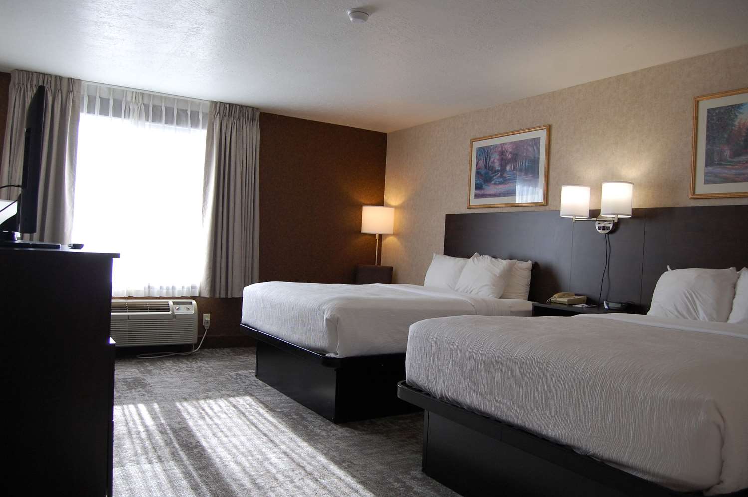 ROOM, 2 QUEEN BEDS