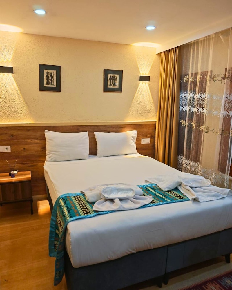 Otantik Guesthouse 19/37