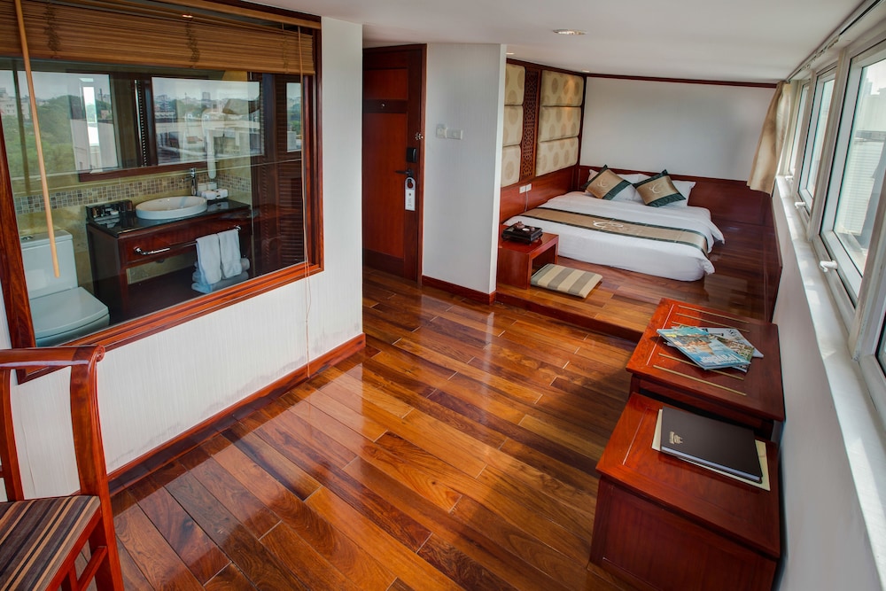 Conifer Boutique Hotel 15/29