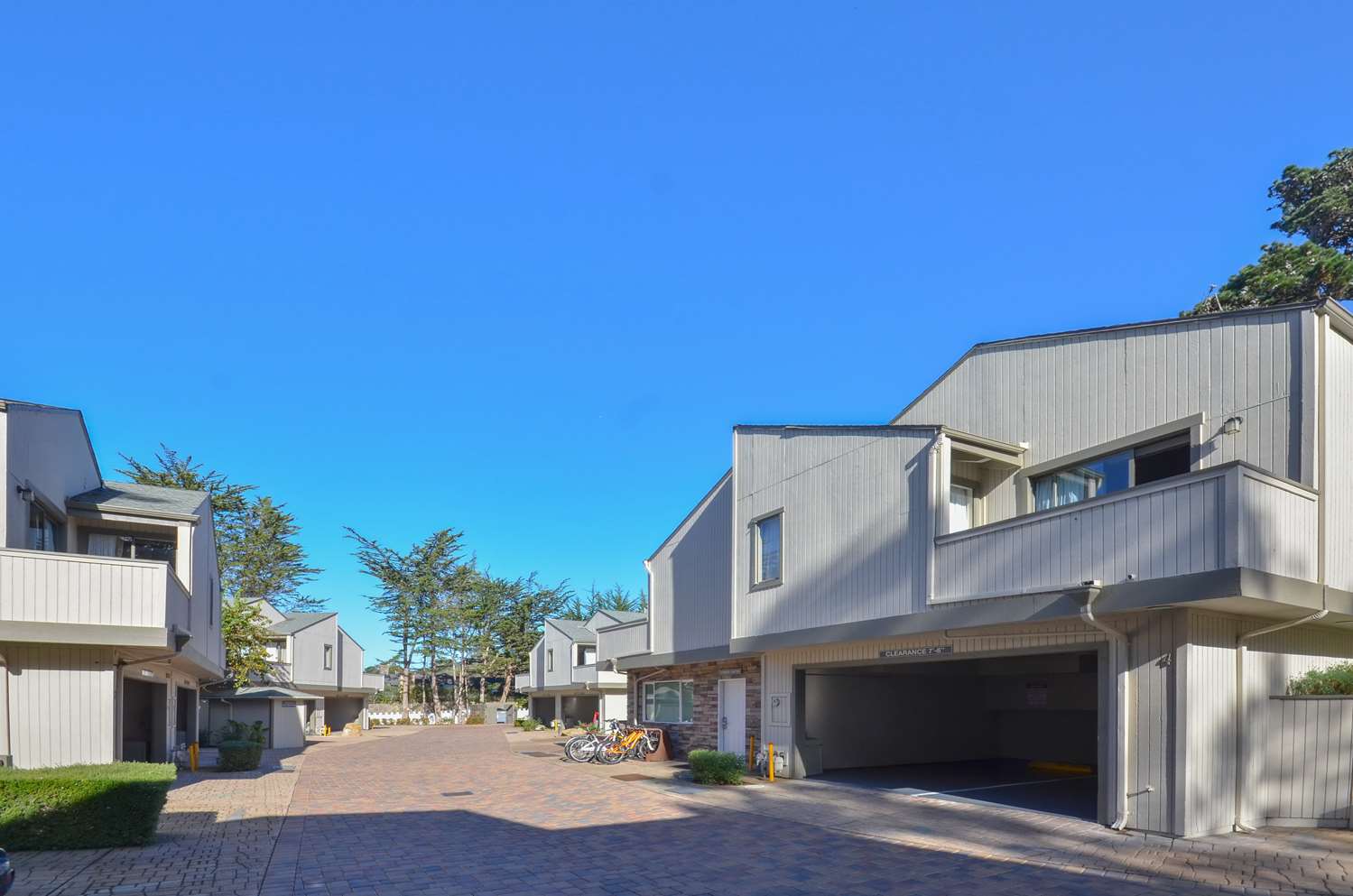 Best Western The Inn & Suites Pacific Grove 11/11