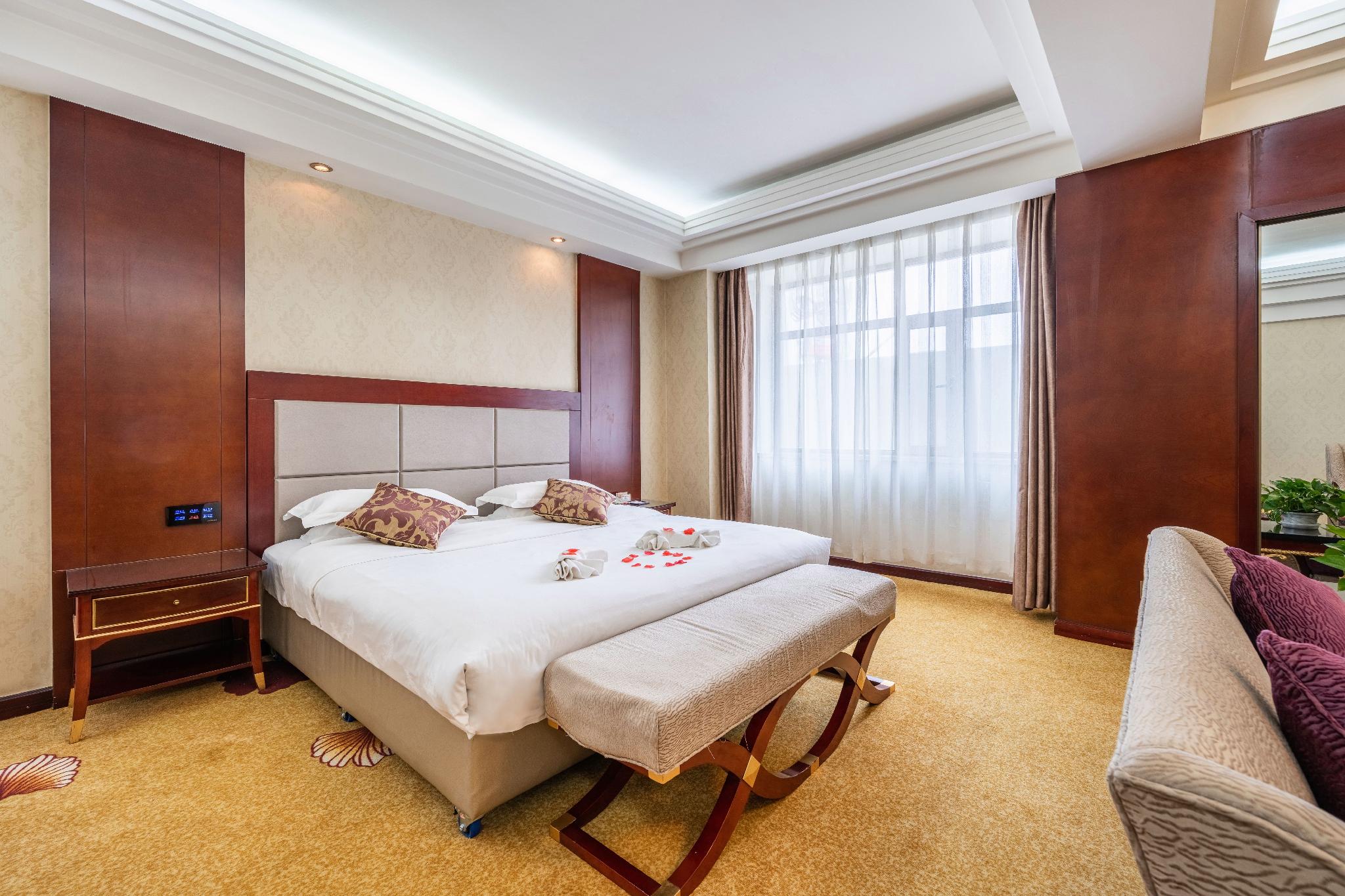 Gansu International Hotel 16/45