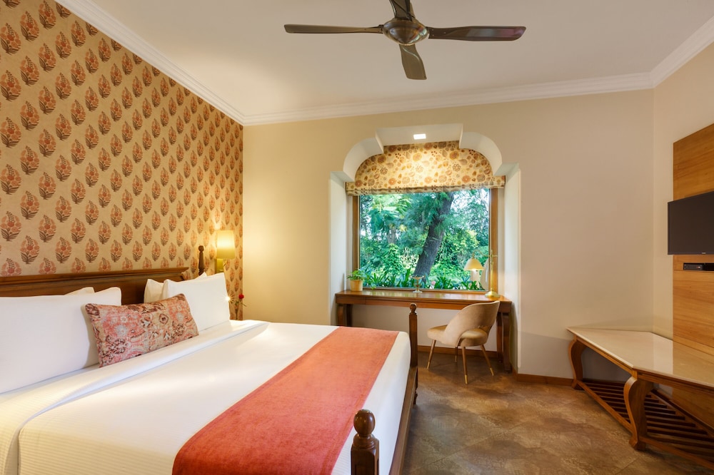 Heritage, Suite, King Bed, Ground Floor