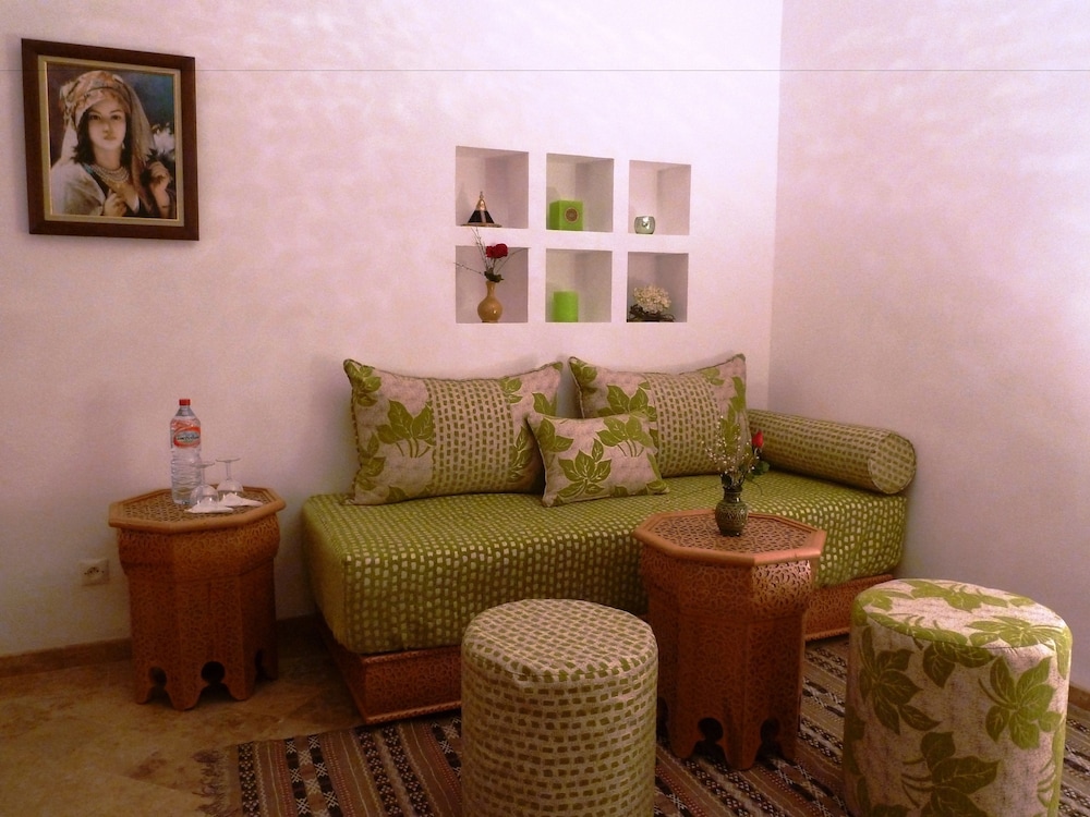 Riad Viva 23/35