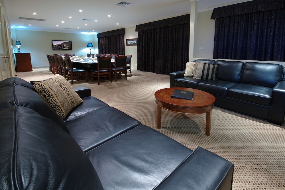 Rydges Armidale 29/50