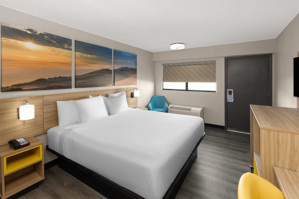 Days Inn by Wyndham Kansas City Northeast 35/65