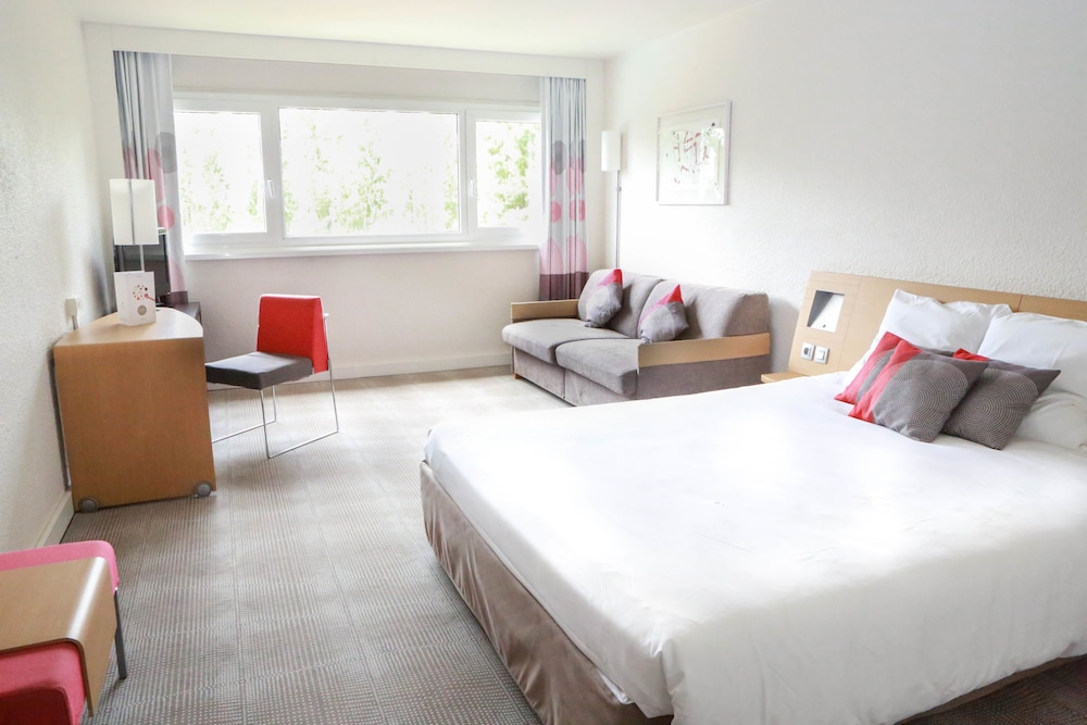 CLASSIC, DOUBLE BED, SOFA