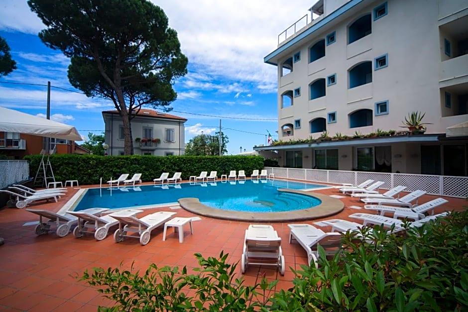 Hotel Ricchi 2/50