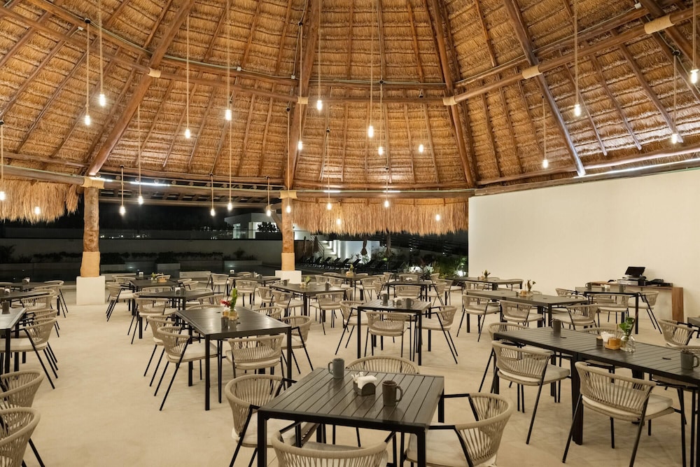 Wyndham Tulum 44/60