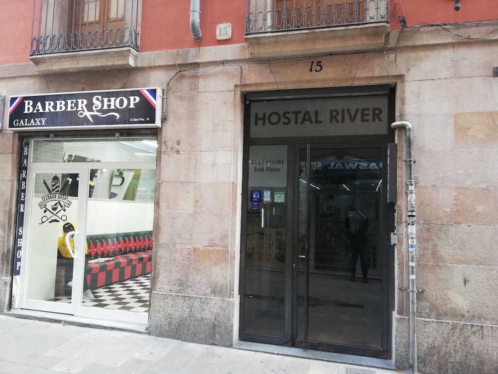 Hostal River 2/34