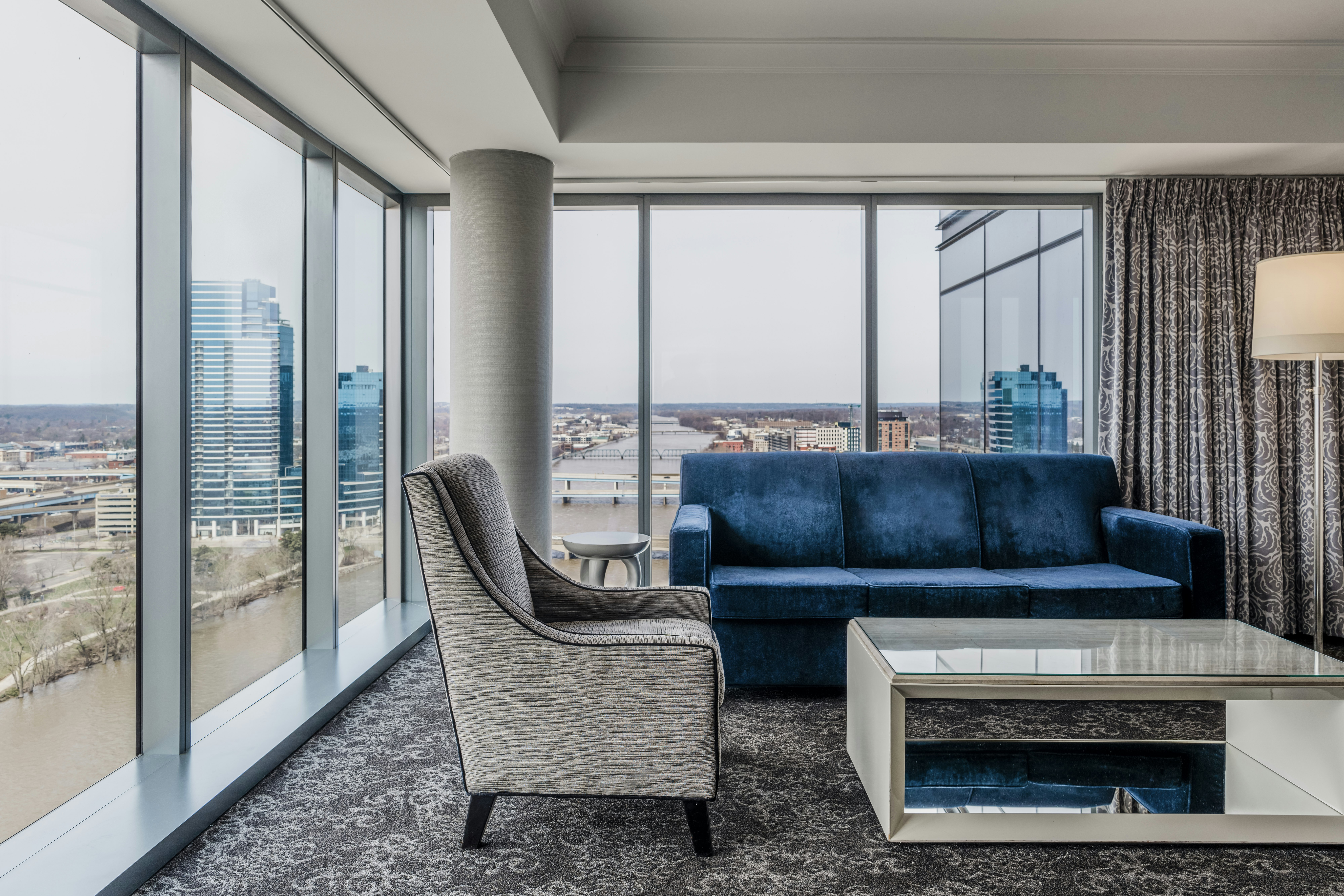 Amway Grand Plaza, Curio Collection by Hilton 42/65