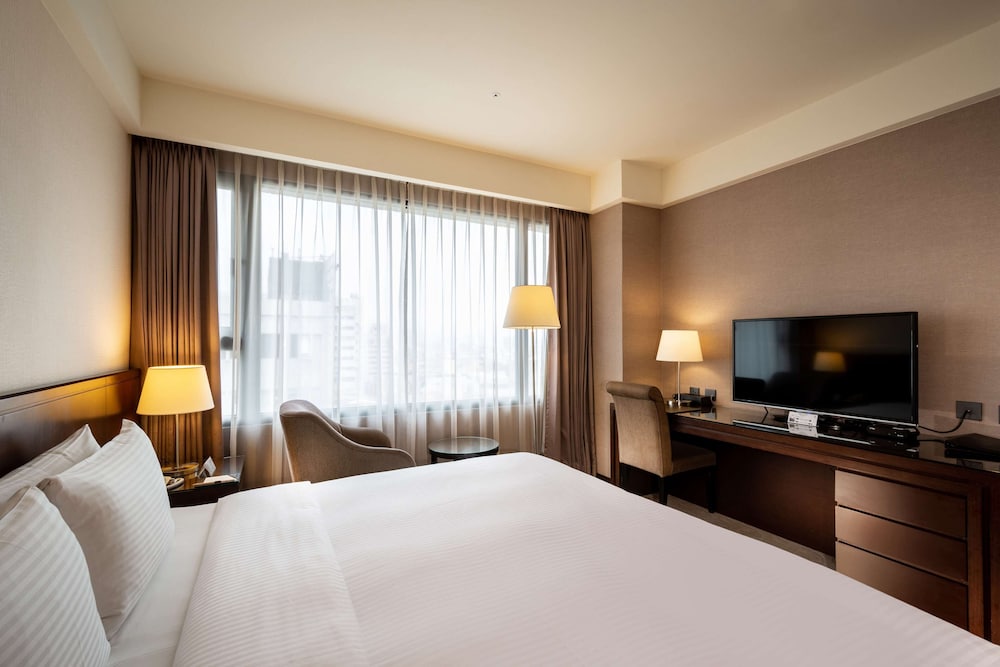 Lai Lai Hotel 22/74
