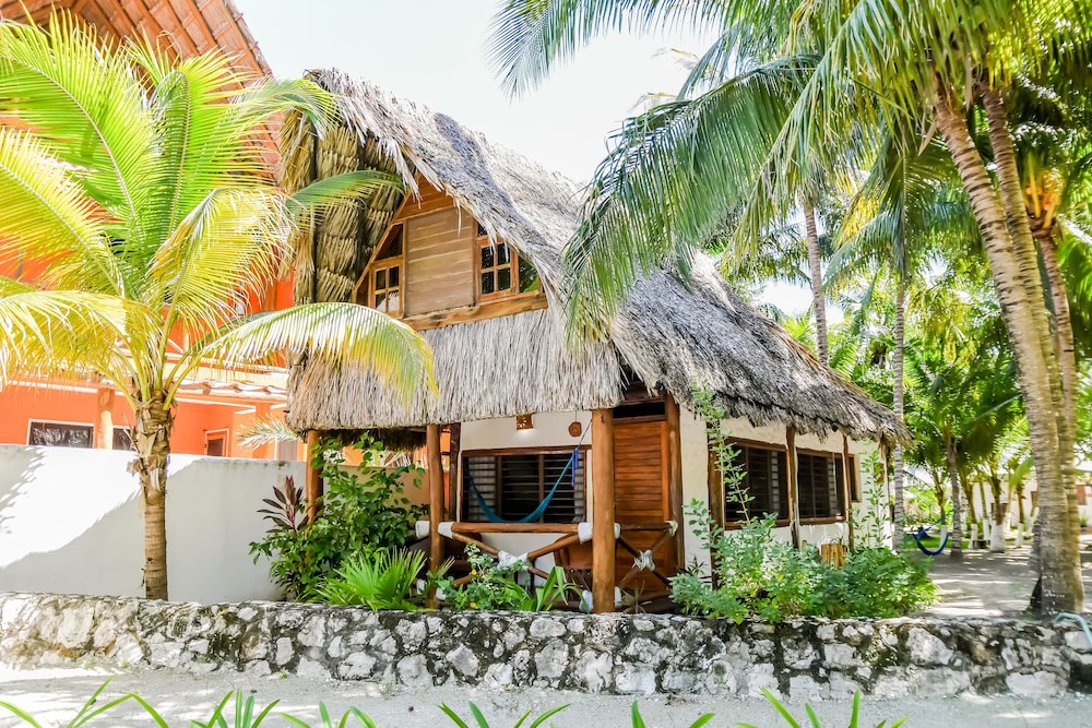 Hotel Zomay Holbox 8/91