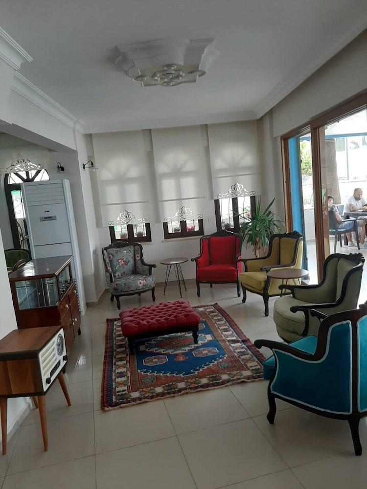 Sevo Hotel 15/25