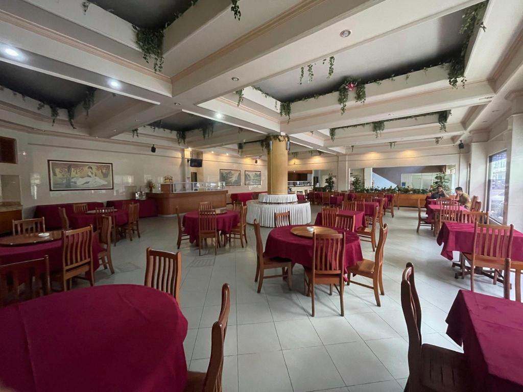 OYO 1178 Plaza Hotel Tanjung Pinang 33/50