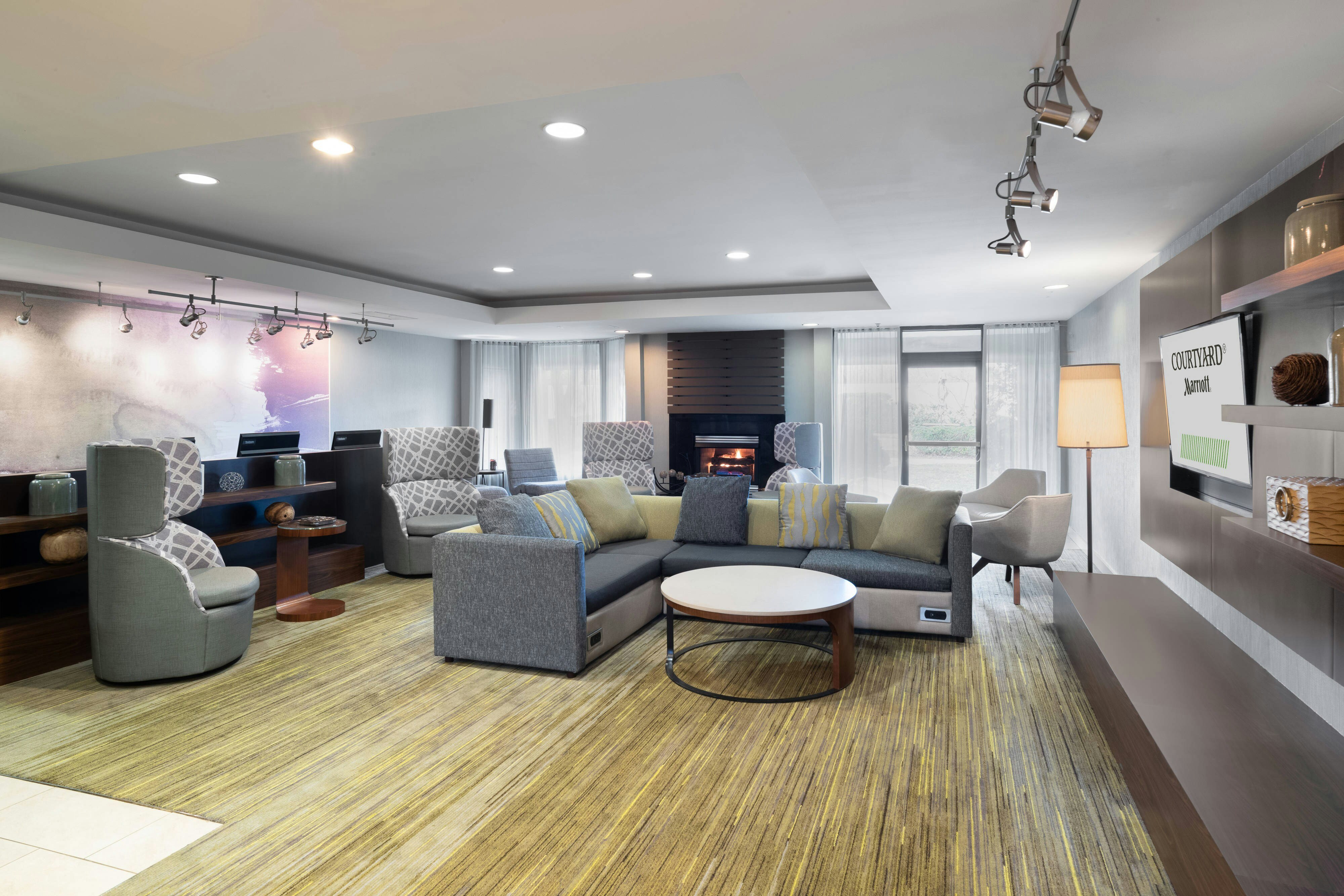 Courtyard By Marriott Princeton 8/18