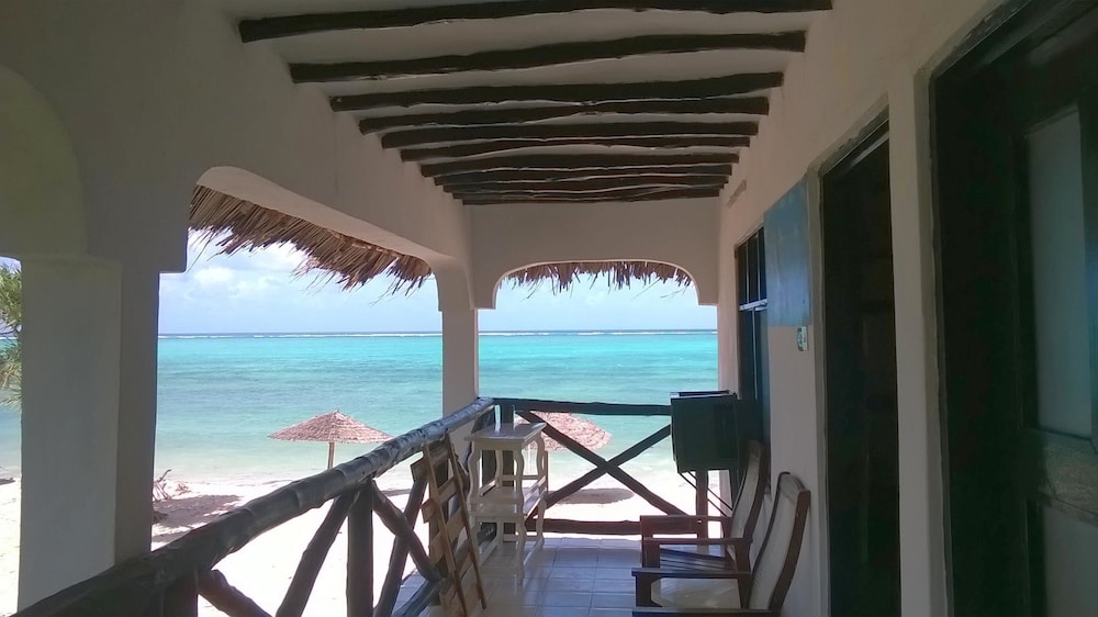 Nest Style Beach Hotel Zanzibar 33/59