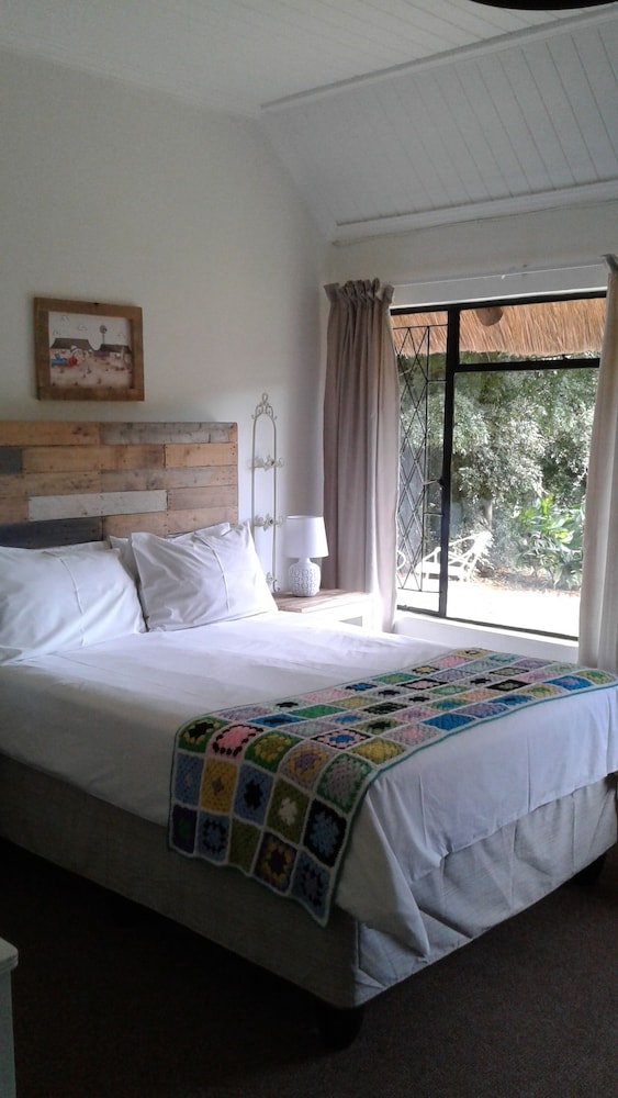 Ledges Retreat Guest Farm 11/50