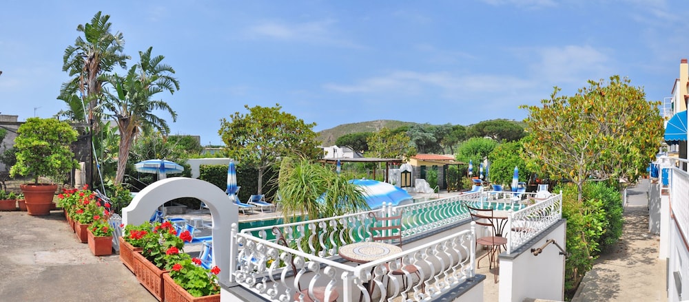 Hotel Villa Tre Sorelle 27/50