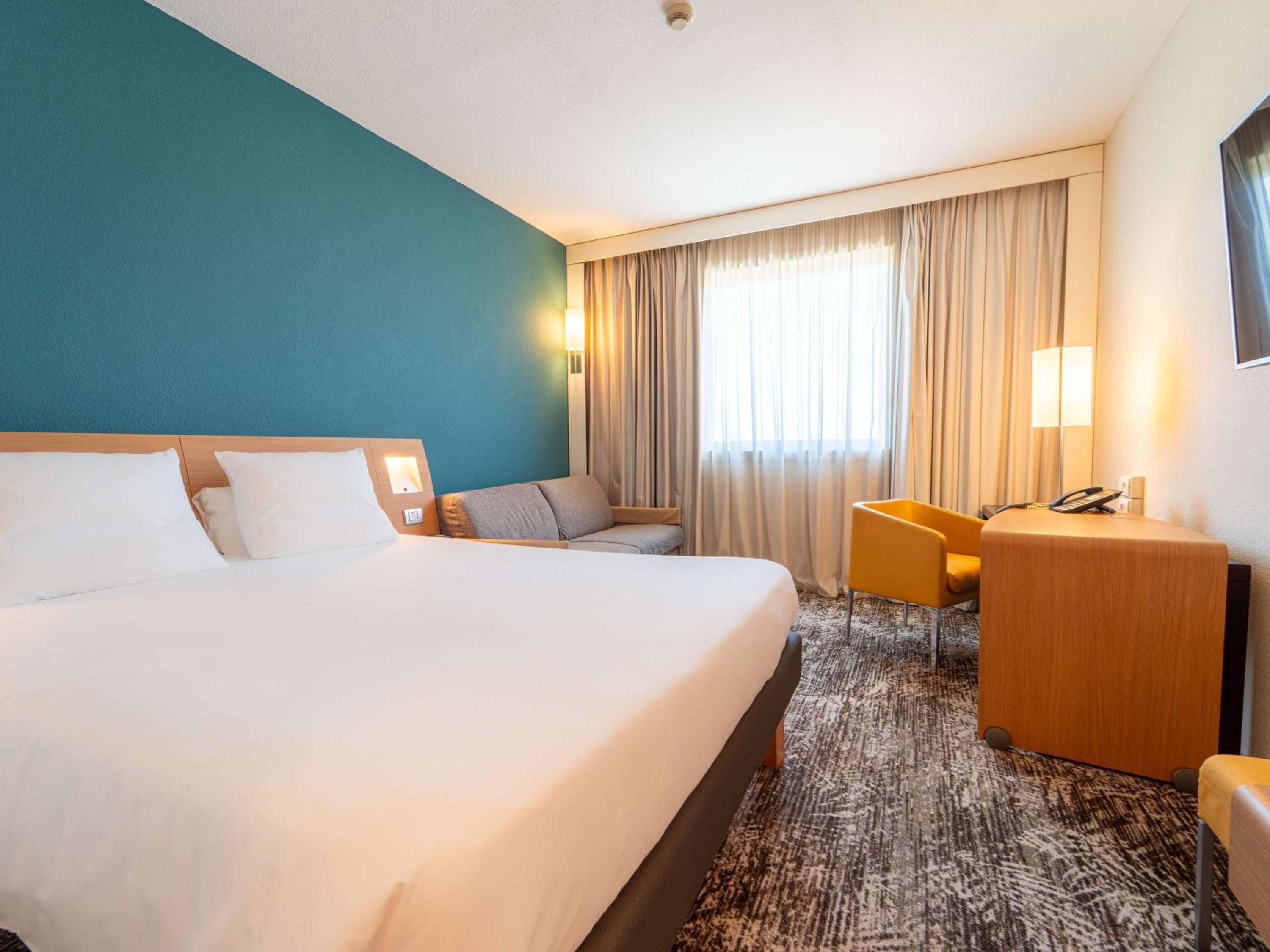 غرفة سوبيريور بسرير مزدوج مع أريكة، Novotel Roma Est 8/10
