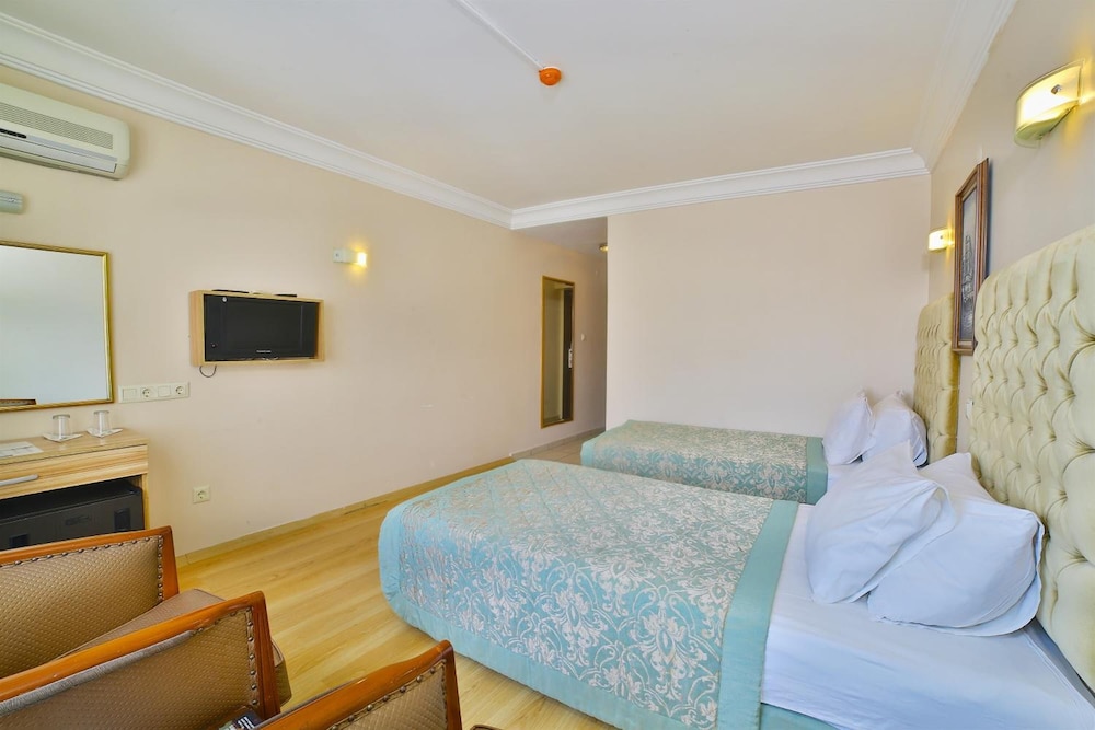 Grand Ant Hotel 20/47