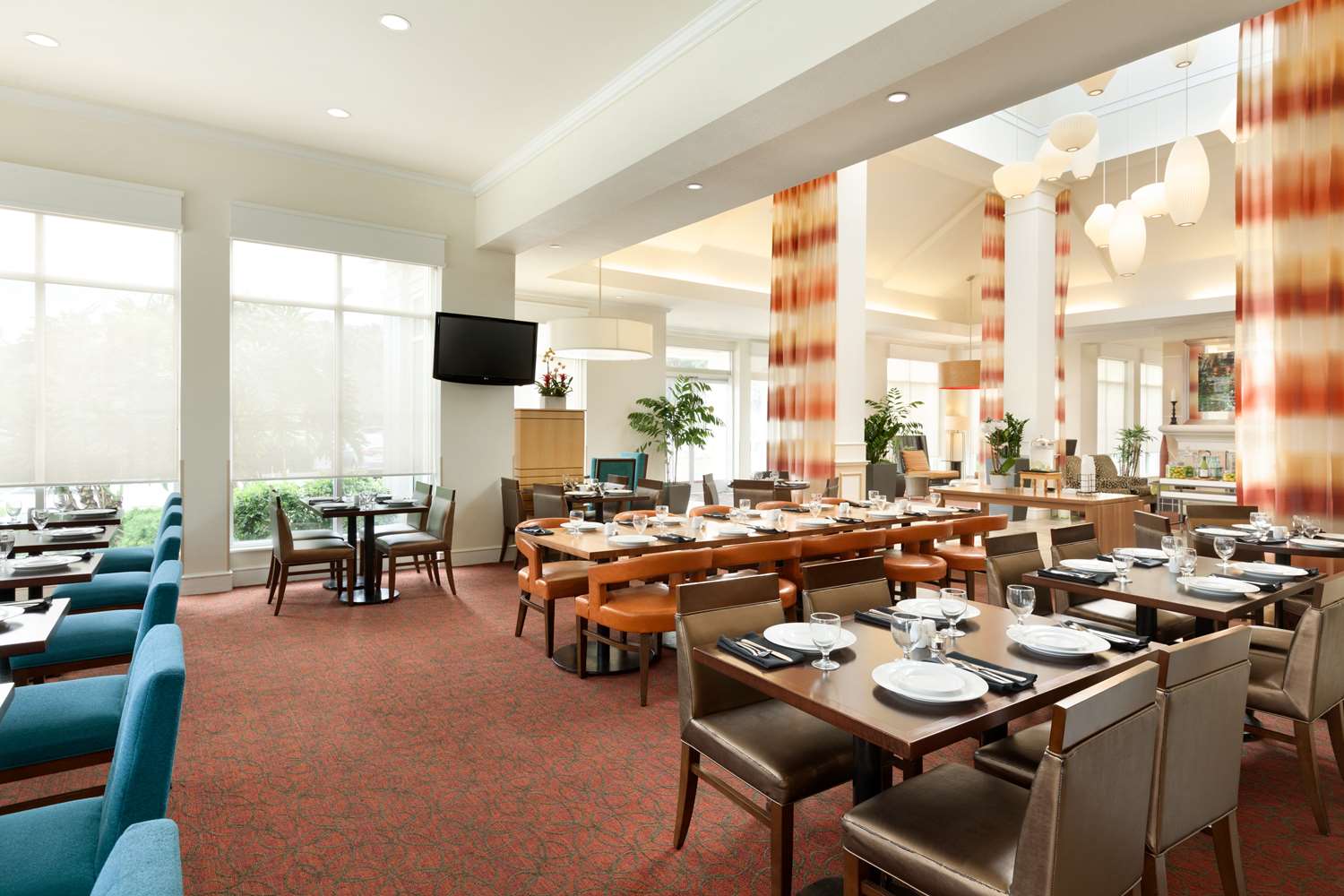 restaurant cafeteria