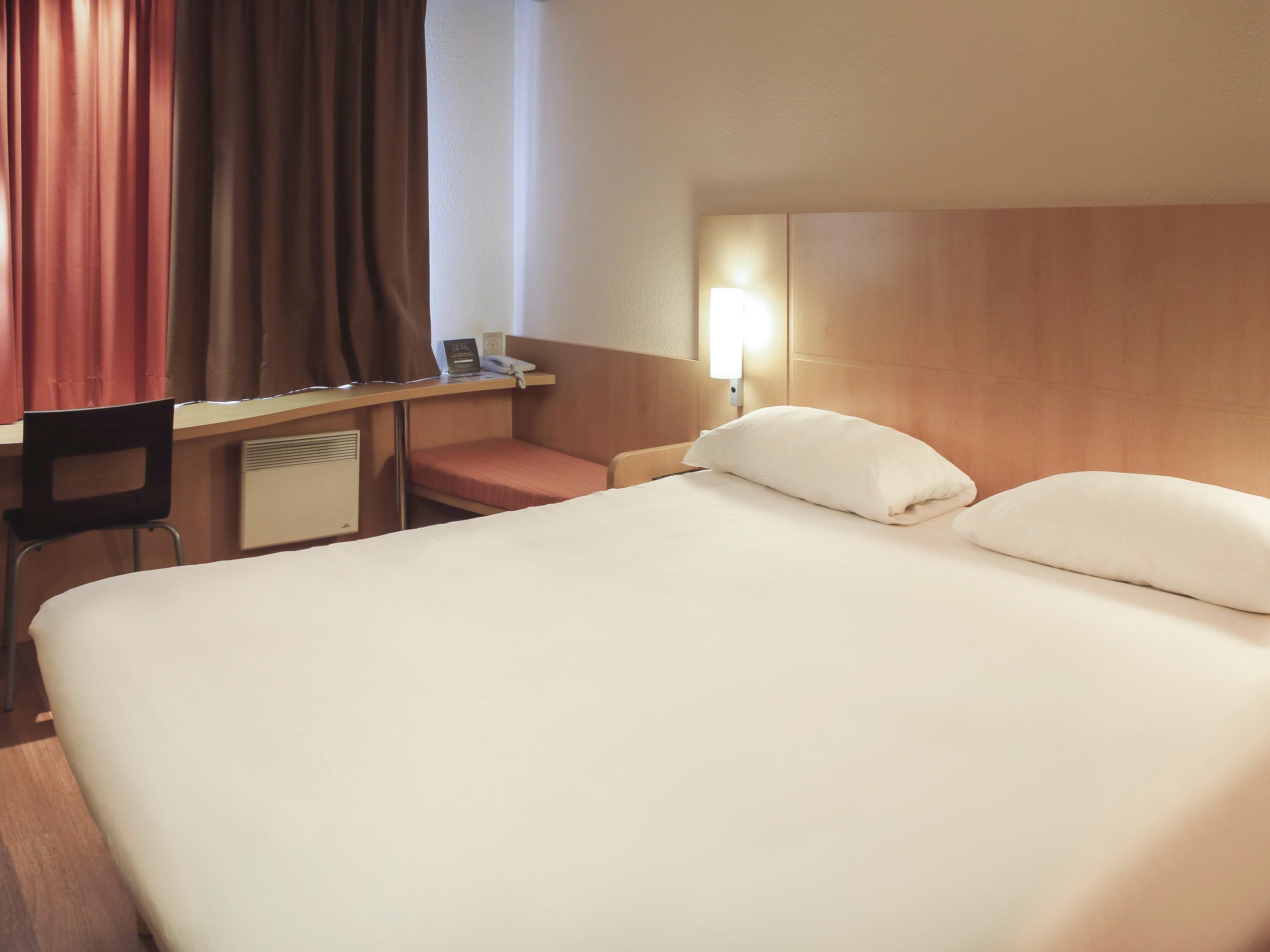 Ibis Bourg Jasseron Teyssonge 5/23
