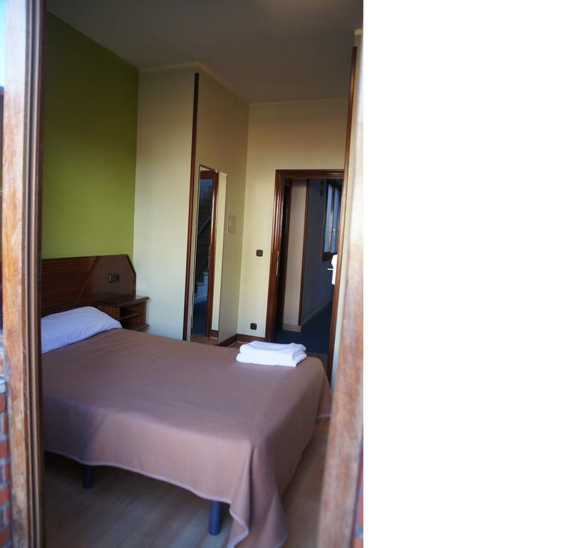 Room, Double Bed, Private Bathroom