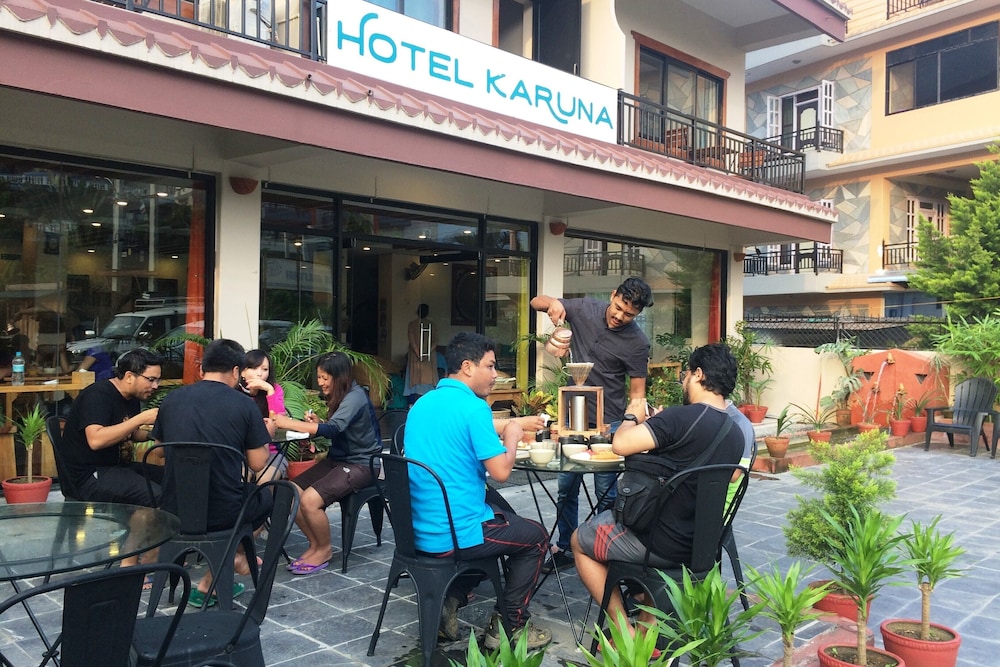Hotel Karuna 6/62