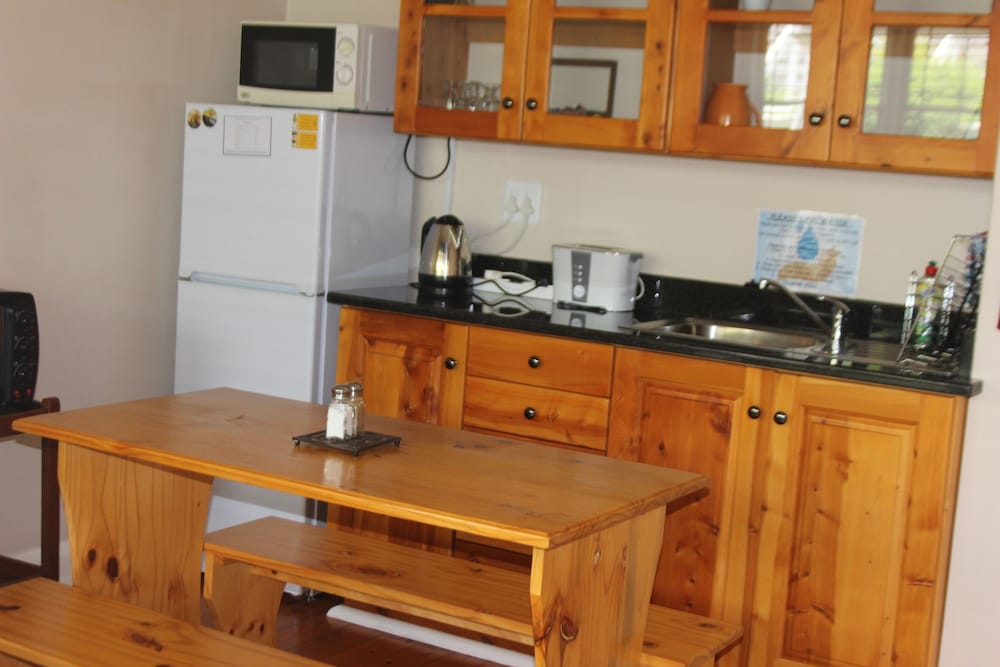 Villa Beryl Guesthouse 7/50
