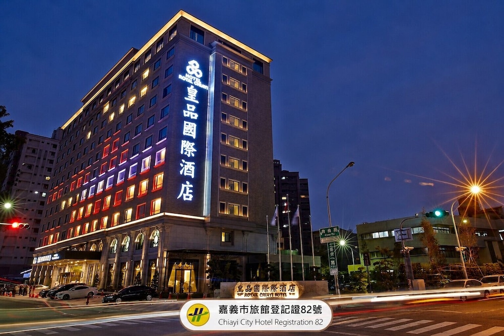 Royal Chiayi Hotel 5/66