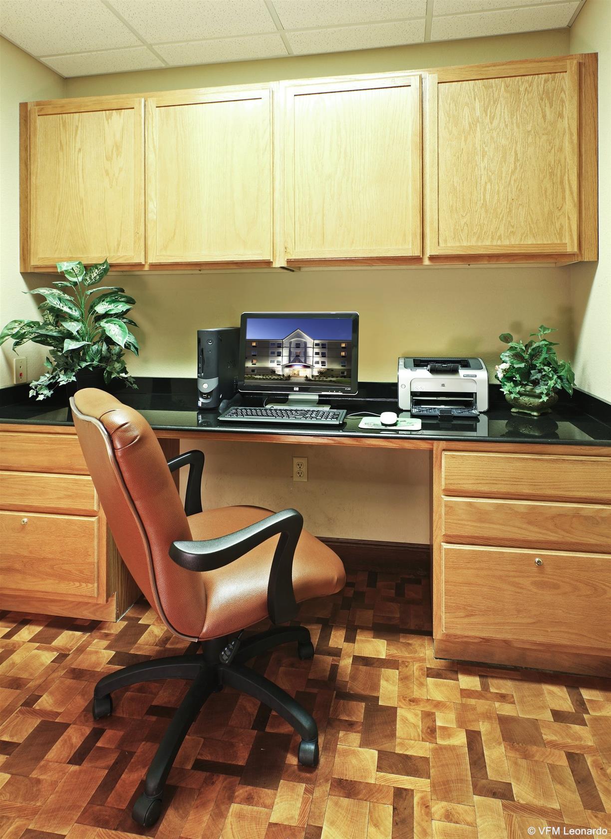 Candlewood Suites Fort Smith 37/50
