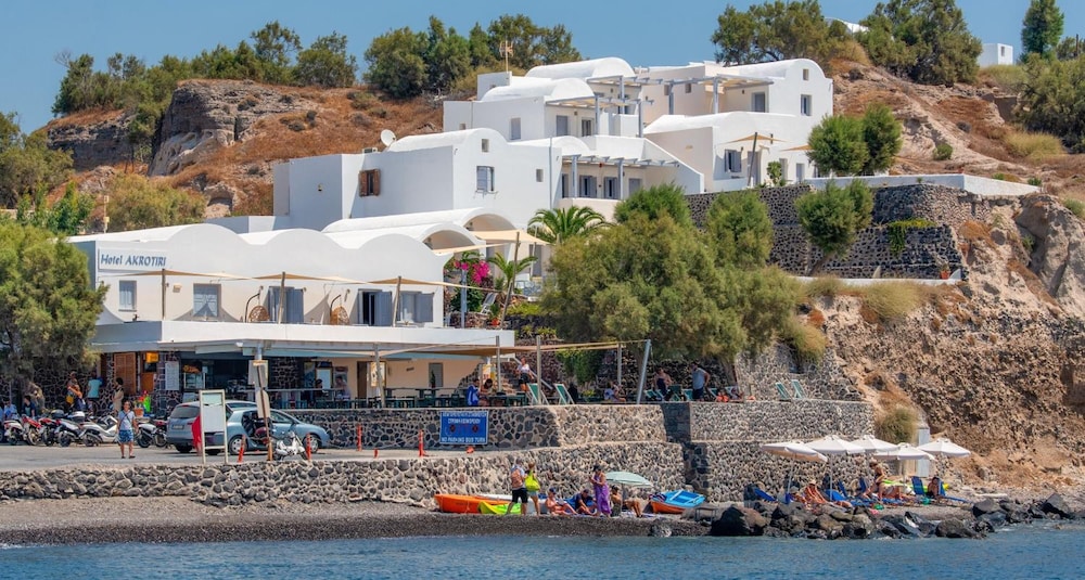 Akrotiri Hotel 27/50