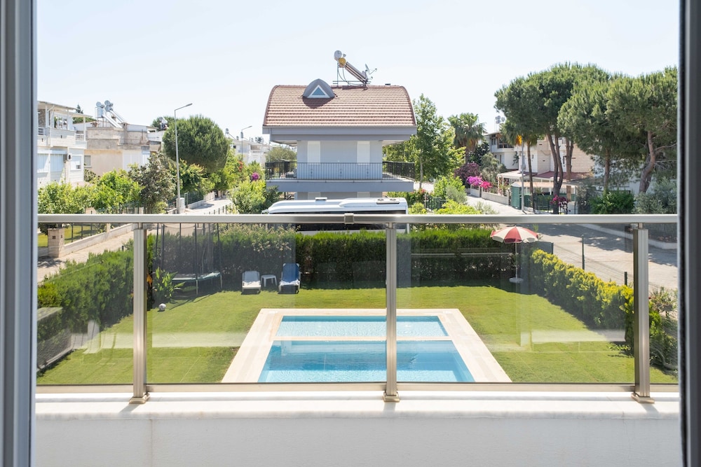 Ev Villas 40/50