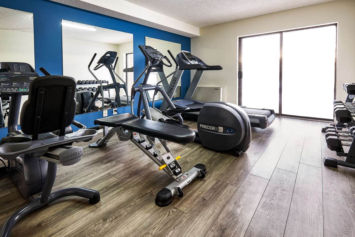 Comfort Inn Rouyn Noranda 7/16