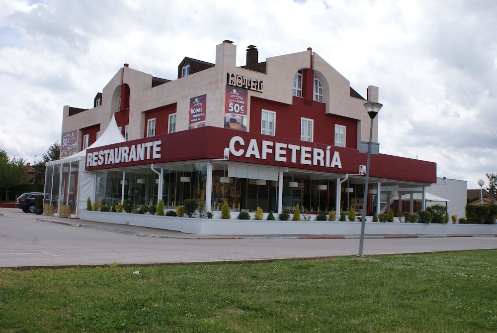 Hotel Camino de Santiago 4/50