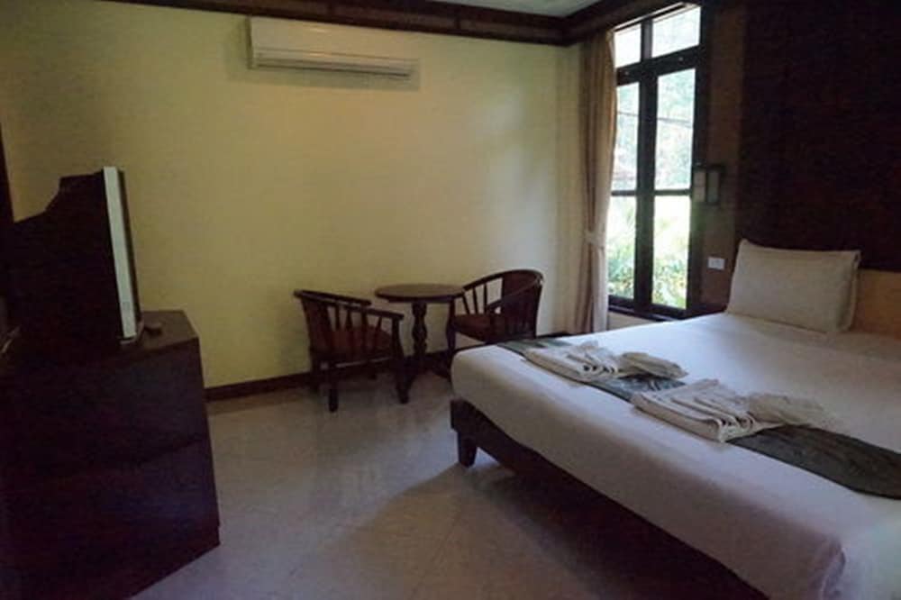 Dream Valley Resort Tonsai Beach 30/72